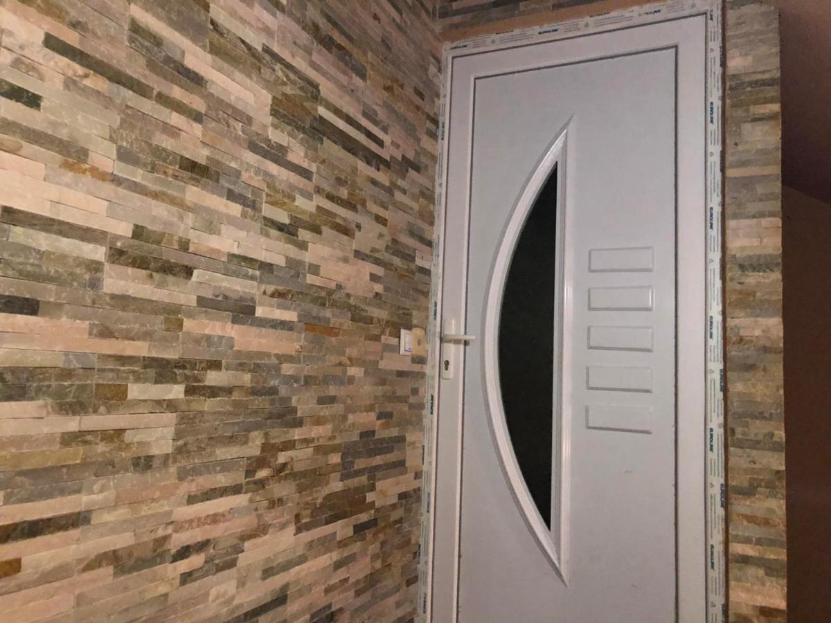 Big Apartment 3 Bedrooms Bihac Ngoại thất bức ảnh