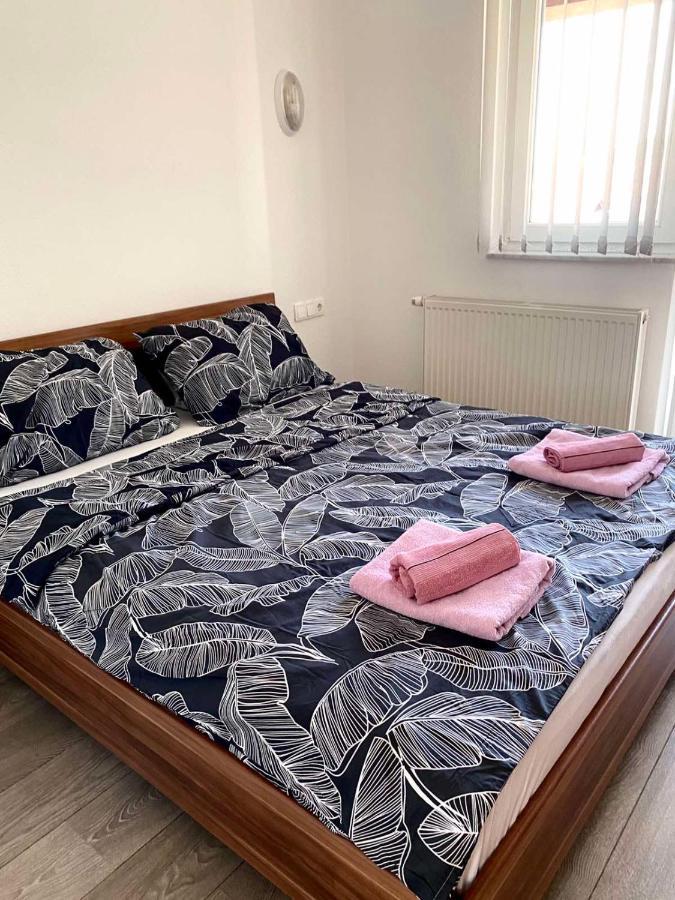 Big Apartment 3 Bedrooms Bihac Ngoại thất bức ảnh
