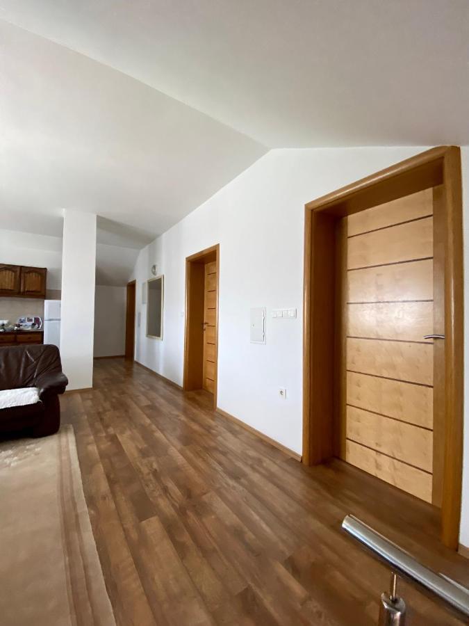 Big Apartment 3 Bedrooms Bihac Ngoại thất bức ảnh